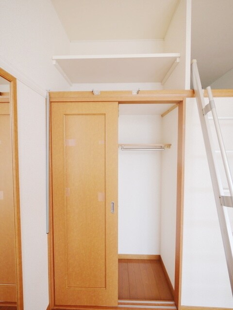 レオパレスストーンリバーの物件内観写真