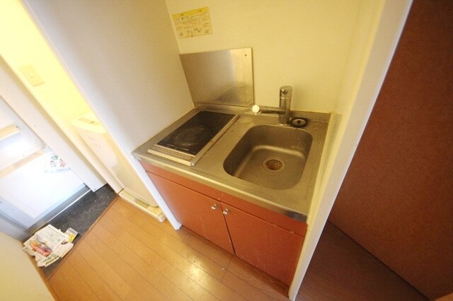 レオパレスフォレストフラワーの物件内観写真