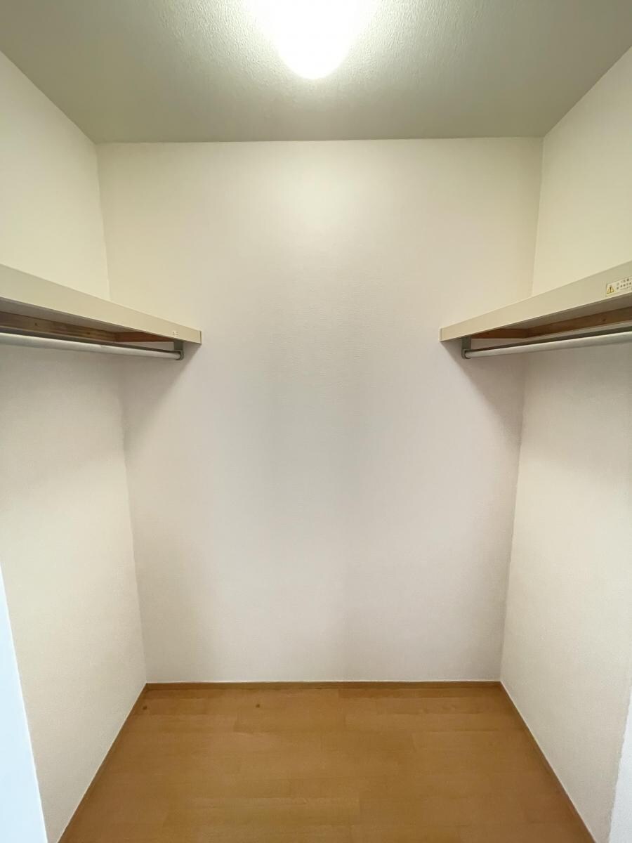 ウィステリア秀和の物件内観写真