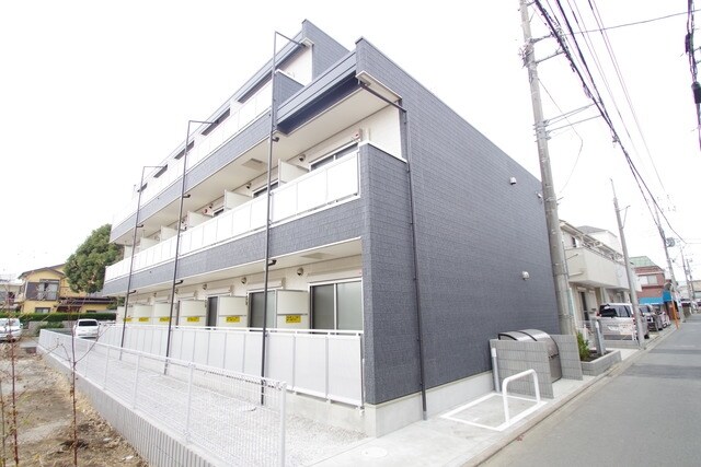 リブリ・ホルテンズィーの物件外観写真