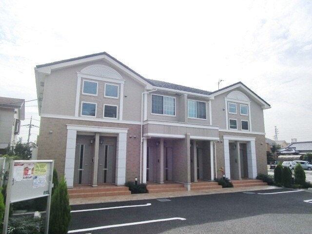 アスア・ラ・ルースの物件外観写真