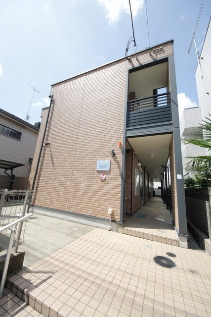 レオネクストやまゆりの物件外観写真