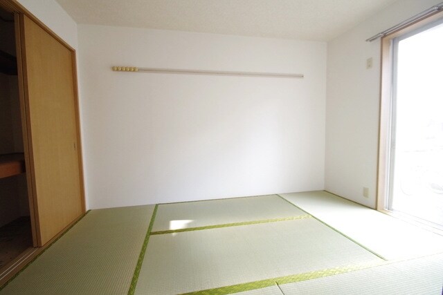 ピースフルイーストの物件内観写真