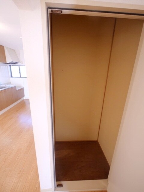 カーサヴェルディの物件内観写真