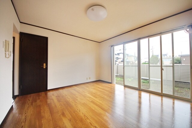 メゾン東大沼の物件内観写真