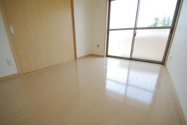 スカイビレッジの物件内観写真