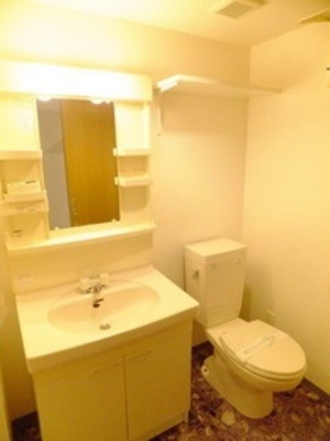 ＳＨＥＬＬ　ＭＩＹＡＫＯ　I　の物件内観写真