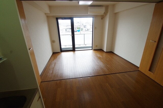 ナルセガオカマンションの物件内観写真