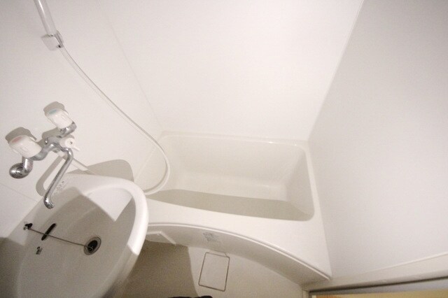 ラージフィールドの物件内観写真