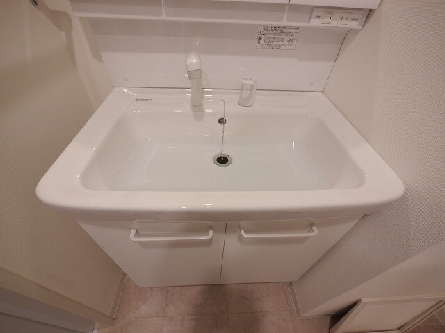 クアドリフォリエブルーの物件内観写真