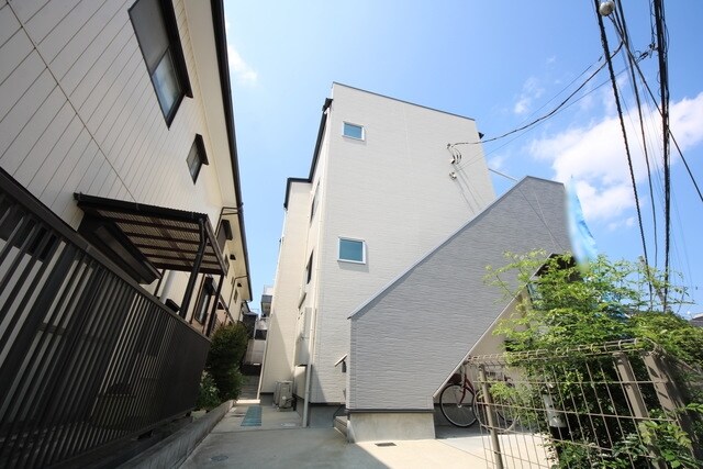 プラム相武台の物件外観写真