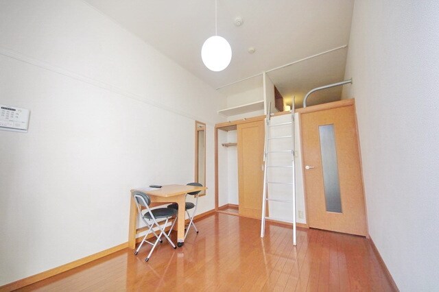 レオパレスコスモわたなべの物件内観写真