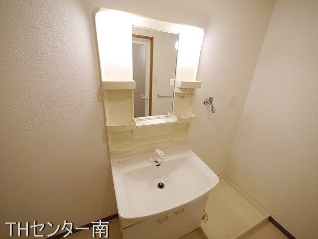 リバーレセンター南の物件内観写真