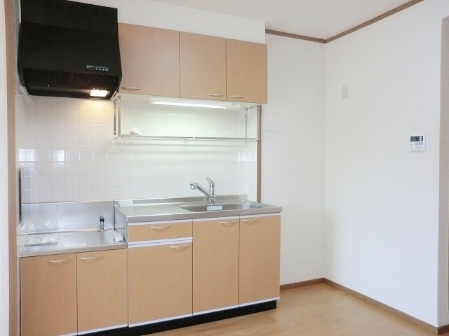 ラシーヌ弐番館の物件内観写真