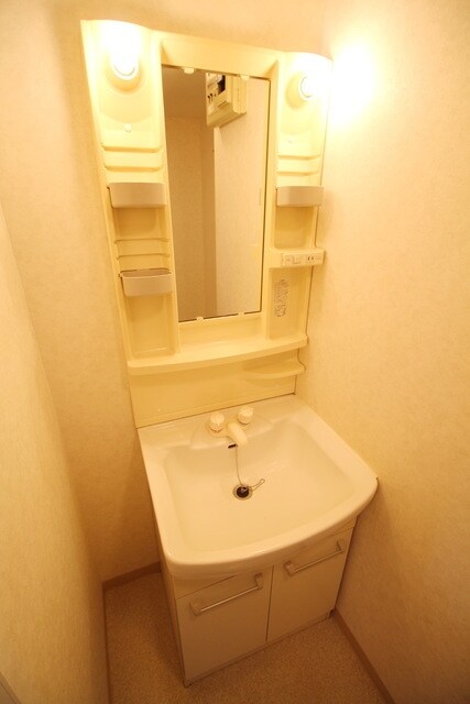 エルドメーヌ志村の物件内観写真