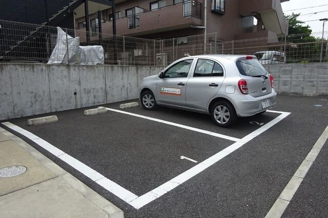 レオネクストカミオンダの物件内観写真