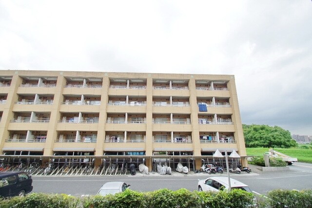 ロイヤルパーク多摩川２番館の物件内観写真