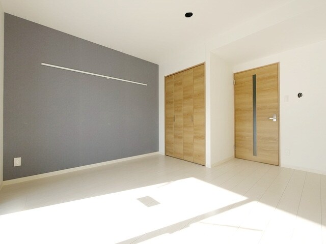 ＬＯＣ’Ｓ　ＫＵＲＯＫＡＷＡの物件内観写真