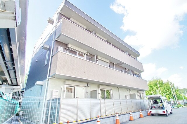 ライズ生田の物件外観写真