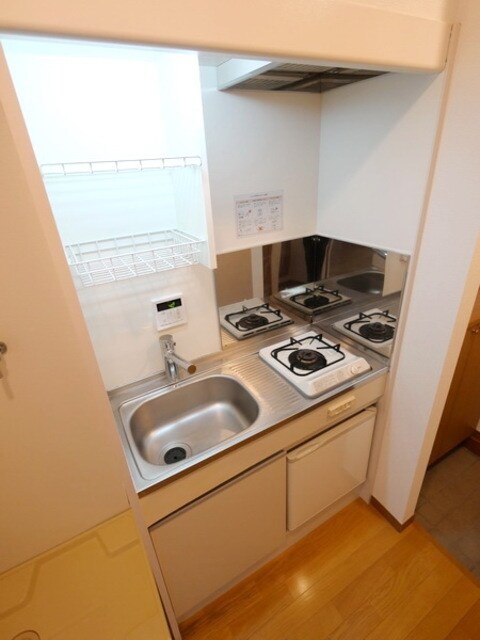 Castle　Sky・Eの物件内観写真