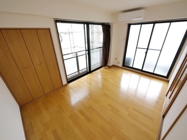 Castle　Sky・Eの物件内観写真