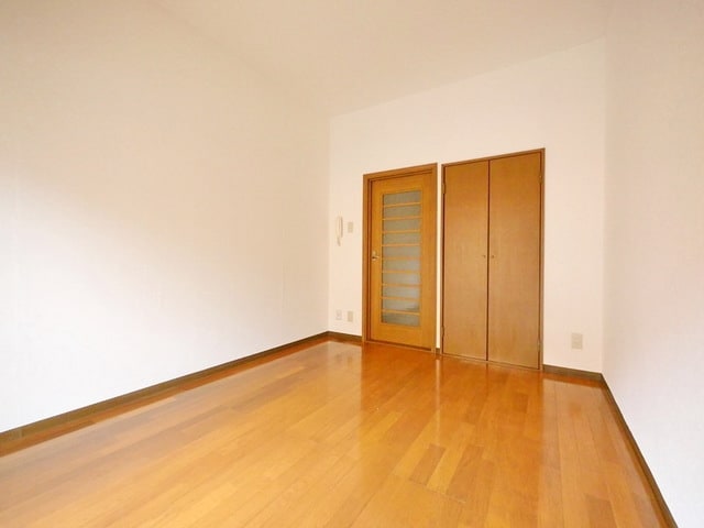 ルシアン多摩の物件内観写真