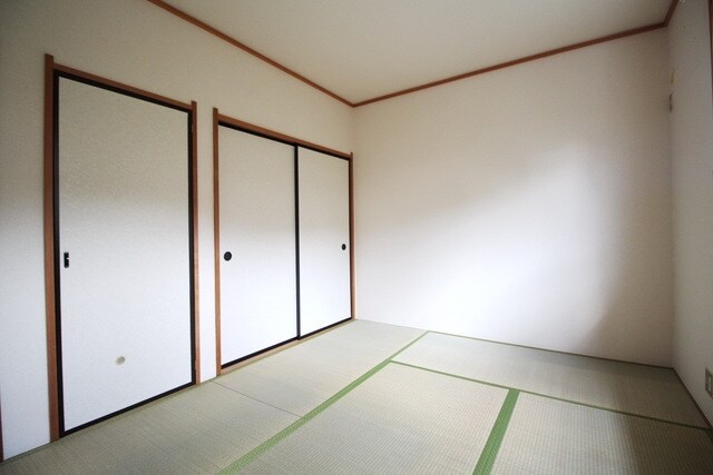 グリーンタウン神木　Ｂ棟の物件内観写真