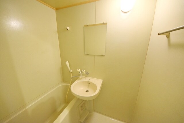 ミクニハイツ1の物件内観写真