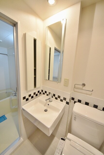 セカンド調布の物件内観写真