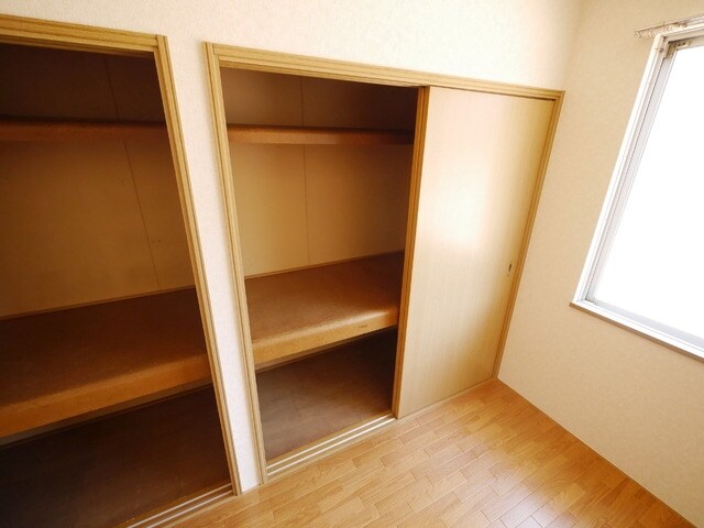 エステートピア山崎Ａの物件内観写真