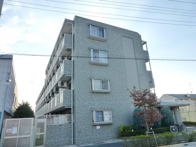 ドゥベルジュールの物件外観写真