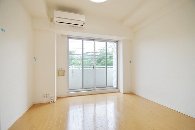 エスティメゾン登戸の物件内観写真