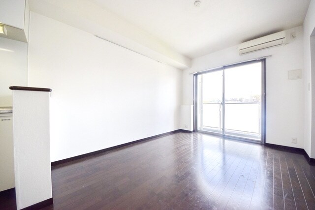 フェリチターレの物件内観写真