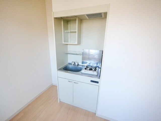 ファーストプレイスＣＱレジデンスの物件内観写真