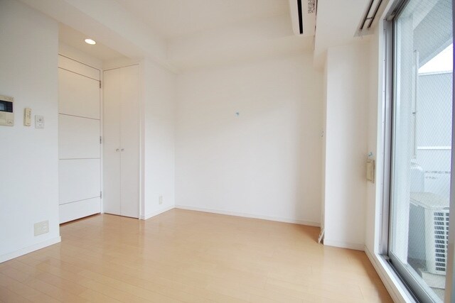 エスティメゾン登戸の物件内観写真