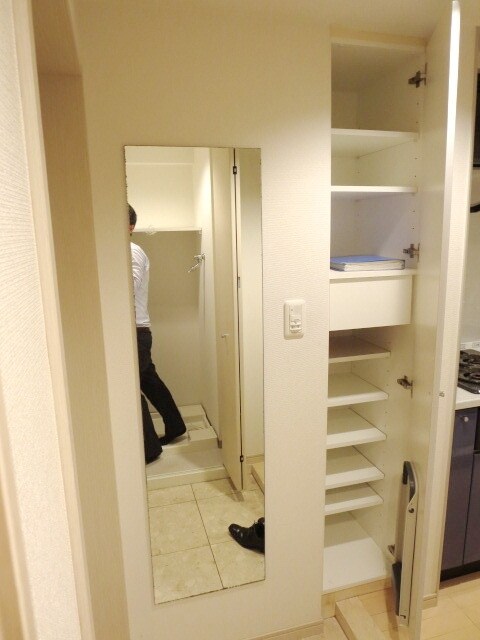 ガーラプレイス八幡山壱番館　の物件内観写真