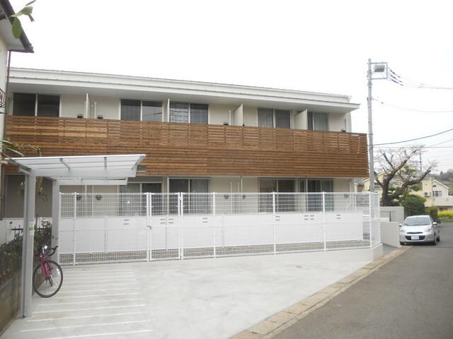 ドミール読売ランド前の物件外観写真