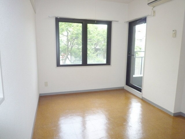 カルトゥーシュ芦花の物件内観写真