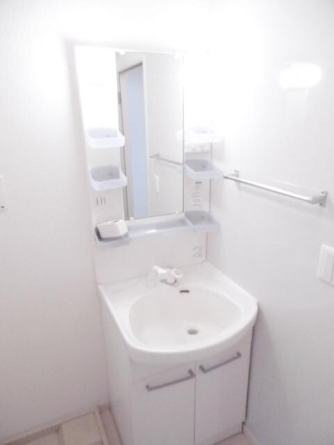 レセンテスパシオの物件内観写真