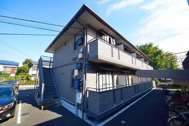 セゾンリヴェール１の物件外観写真