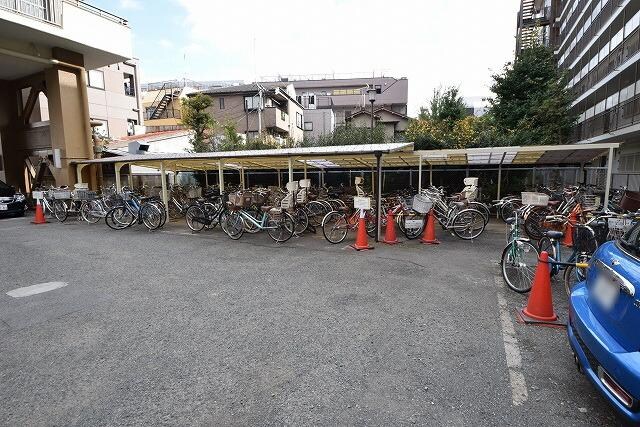 マンション国領の物件内観写真