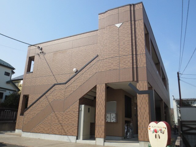 ディアベルジュの物件外観写真