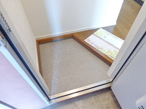 フレンドリーコートの物件内観写真