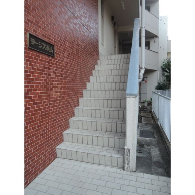 ラージ久我山Aの物件内観写真