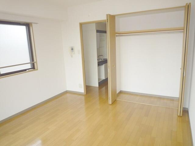 スカイアメッセの物件内観写真