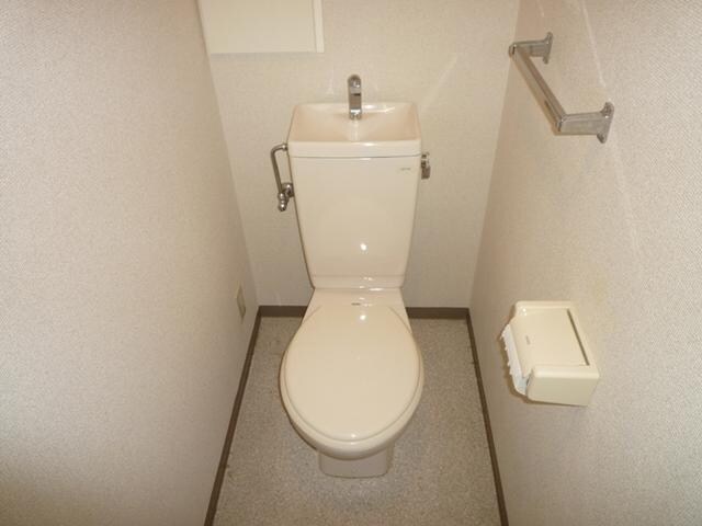 スカイアメッセの物件内観写真