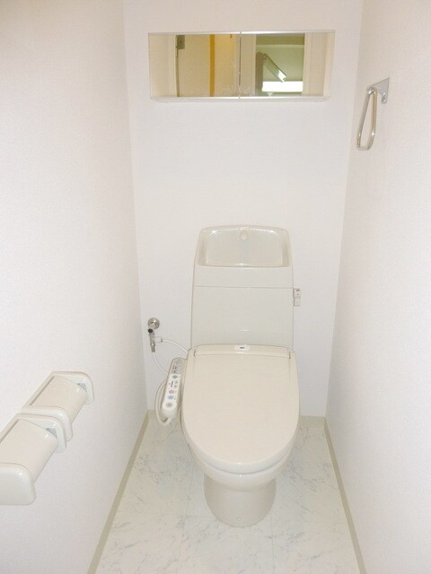 アイリスの物件内観写真