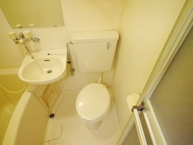 Ｌｉｆｅ　ｉｎ聖蹟の物件内観写真