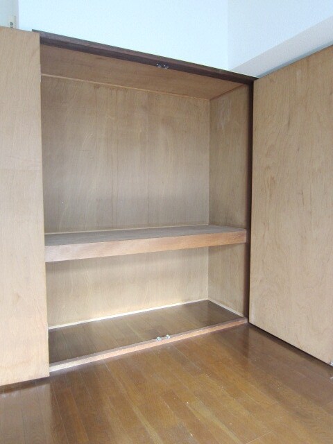 グリーンハイム是政の物件内観写真