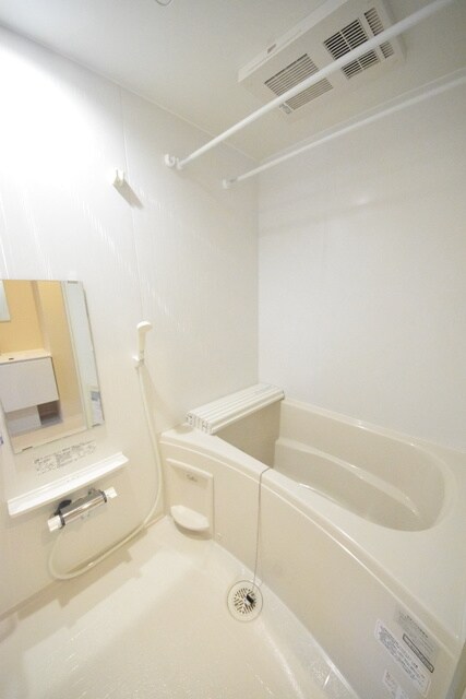 マンション国母の物件内観写真